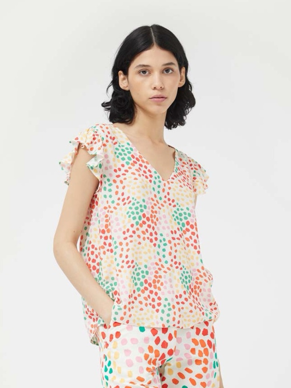 COMPANIA FANTASTICA Multicolor Macula Polka Dot Print Ruffle Blouse